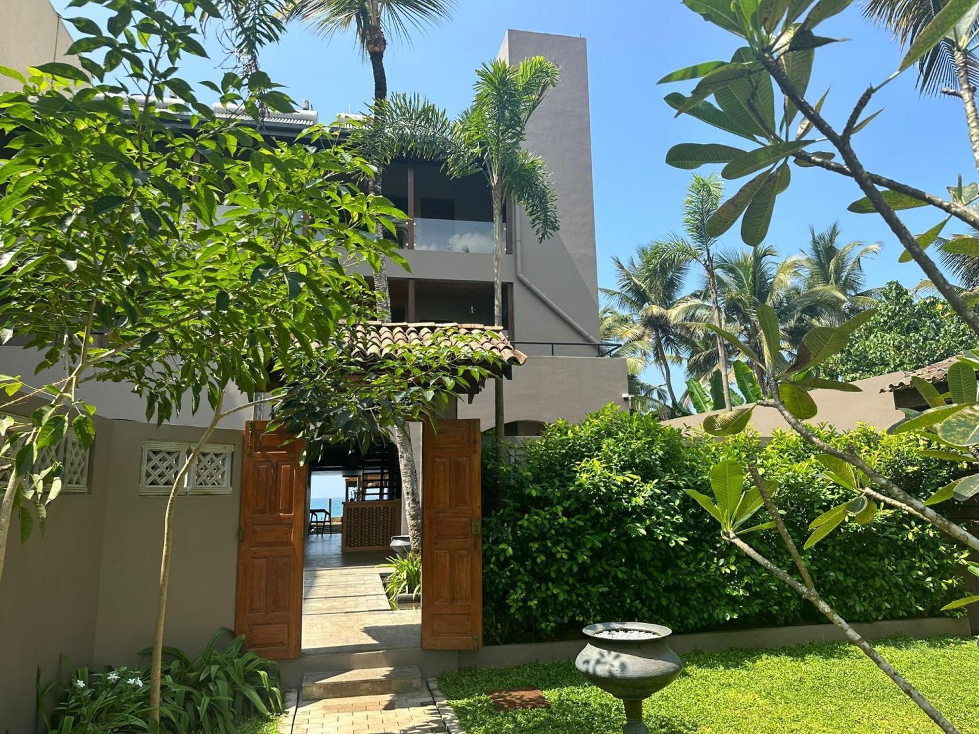 Bk Beach Boutique Hotel - Hikkaduwa Exterior foto